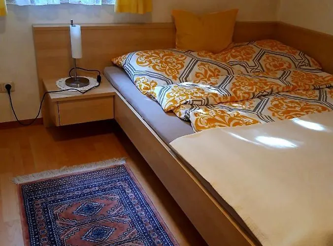 Nadine Egger הימלברג